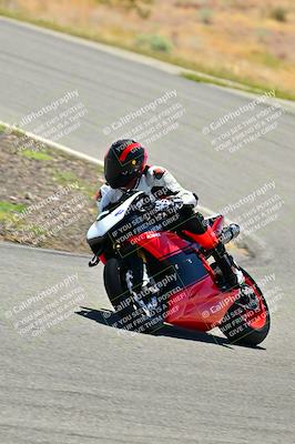 media/Apr-13-2025-TrackXperience (Sun) [[fb1ef998a6]]/Level 2 (Intermediate)/Turns 4 and 6 (Session 4)/